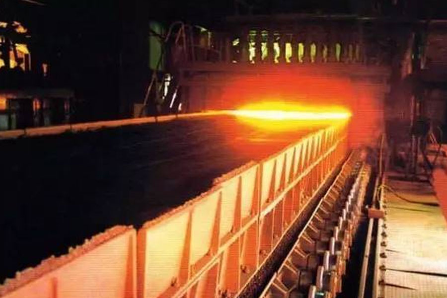 The Atmosphere Control During Sintering Process Of Sintered Steel And Its Performance