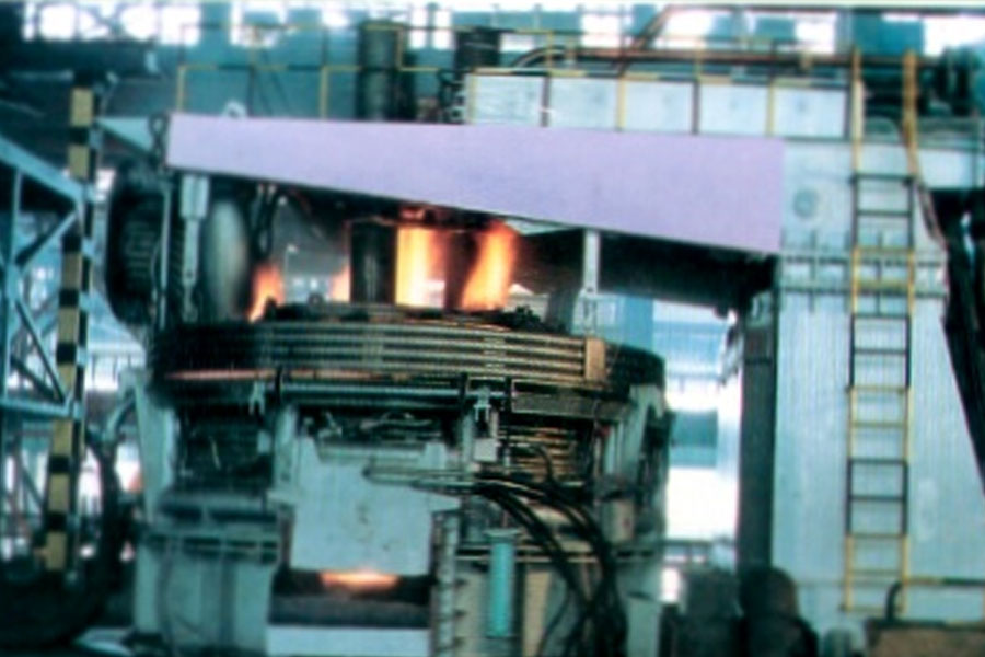 O desenvolvemento dunha tecnoloxía de produción limpa de fabricación de aceiro con forno de arco eléctrico